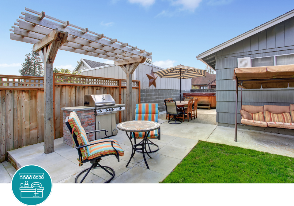 Outdoor kitchen and pergola project near Houston